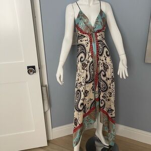 Single silk dress size small